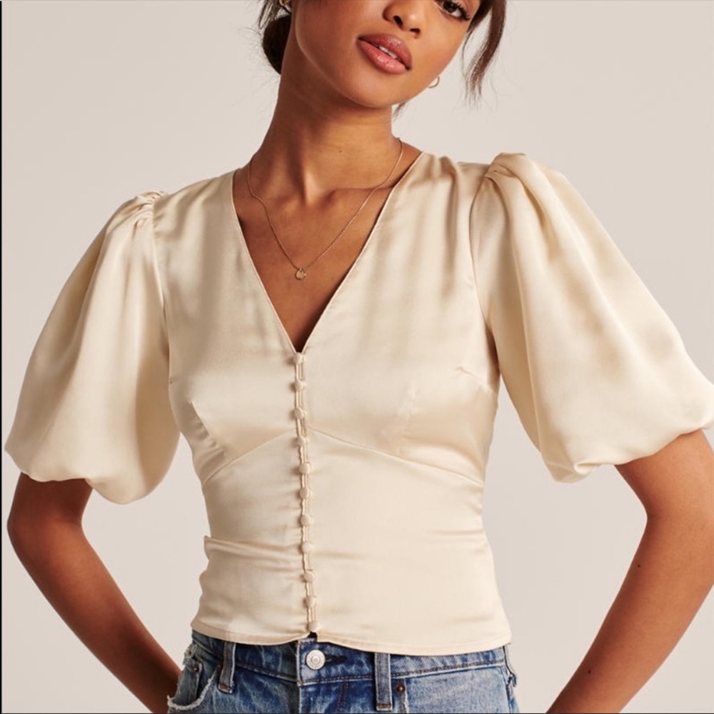Abercrombie Satin Puff sleeve top